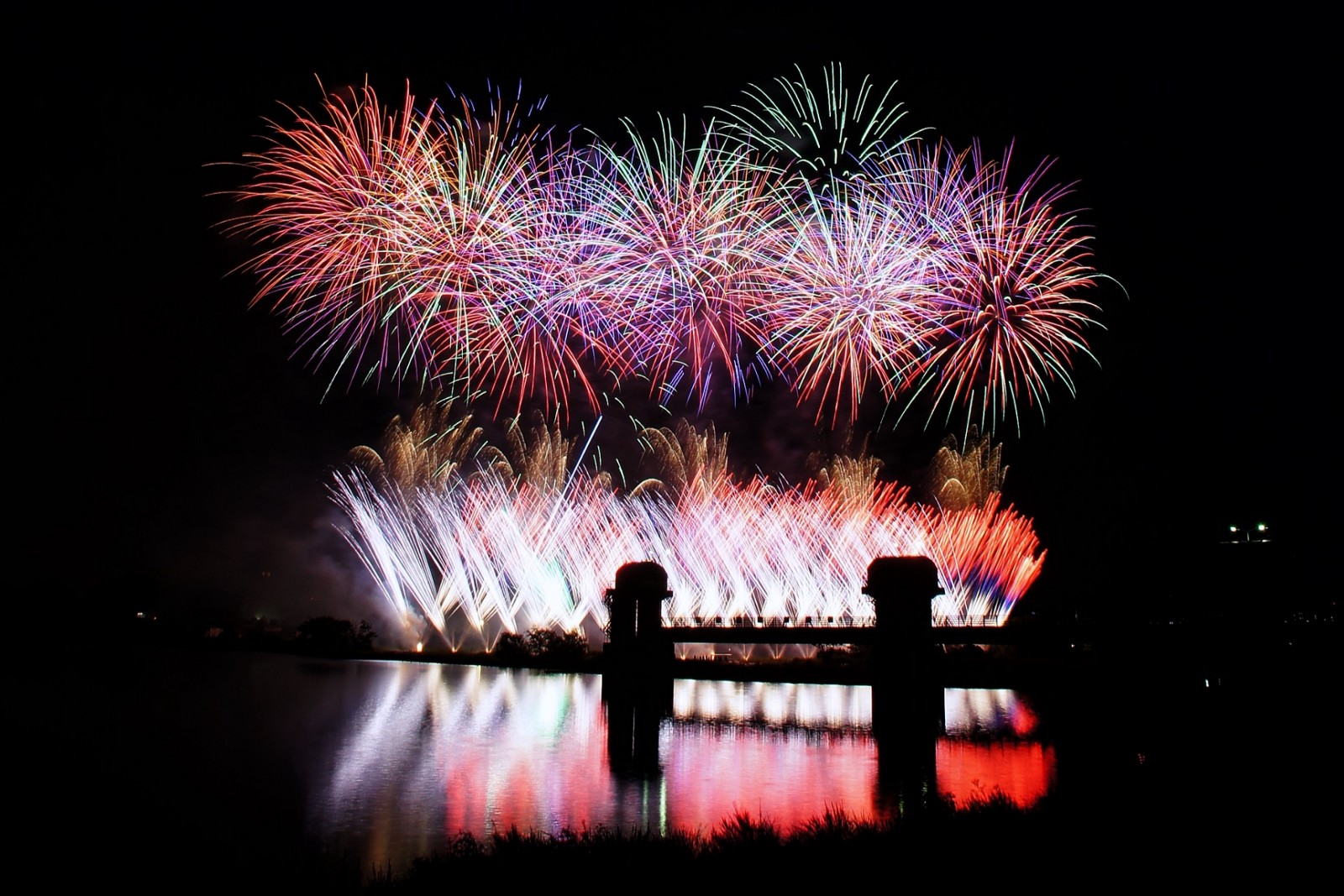 Tamagawa Fireworks Festival 